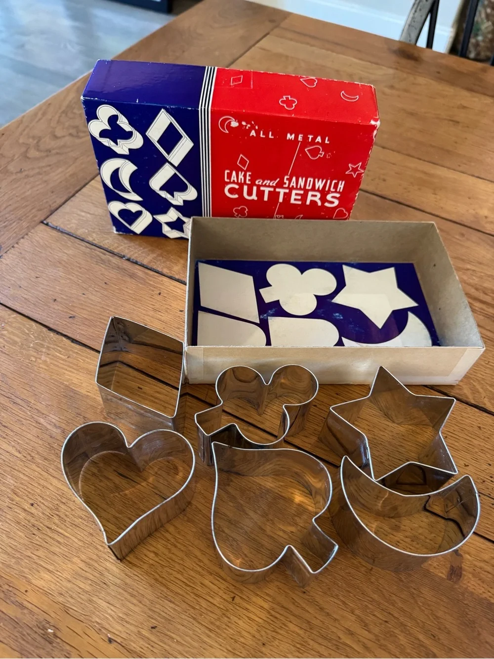 Vintage Metal Cake and Sandwich Cutters (Cookie) in Box